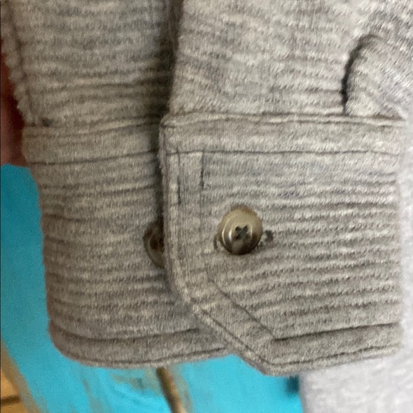 Toad&Co Gray Button-Up Moonwake ling sleeve Shirt small heather gray - Picture 4 of 8